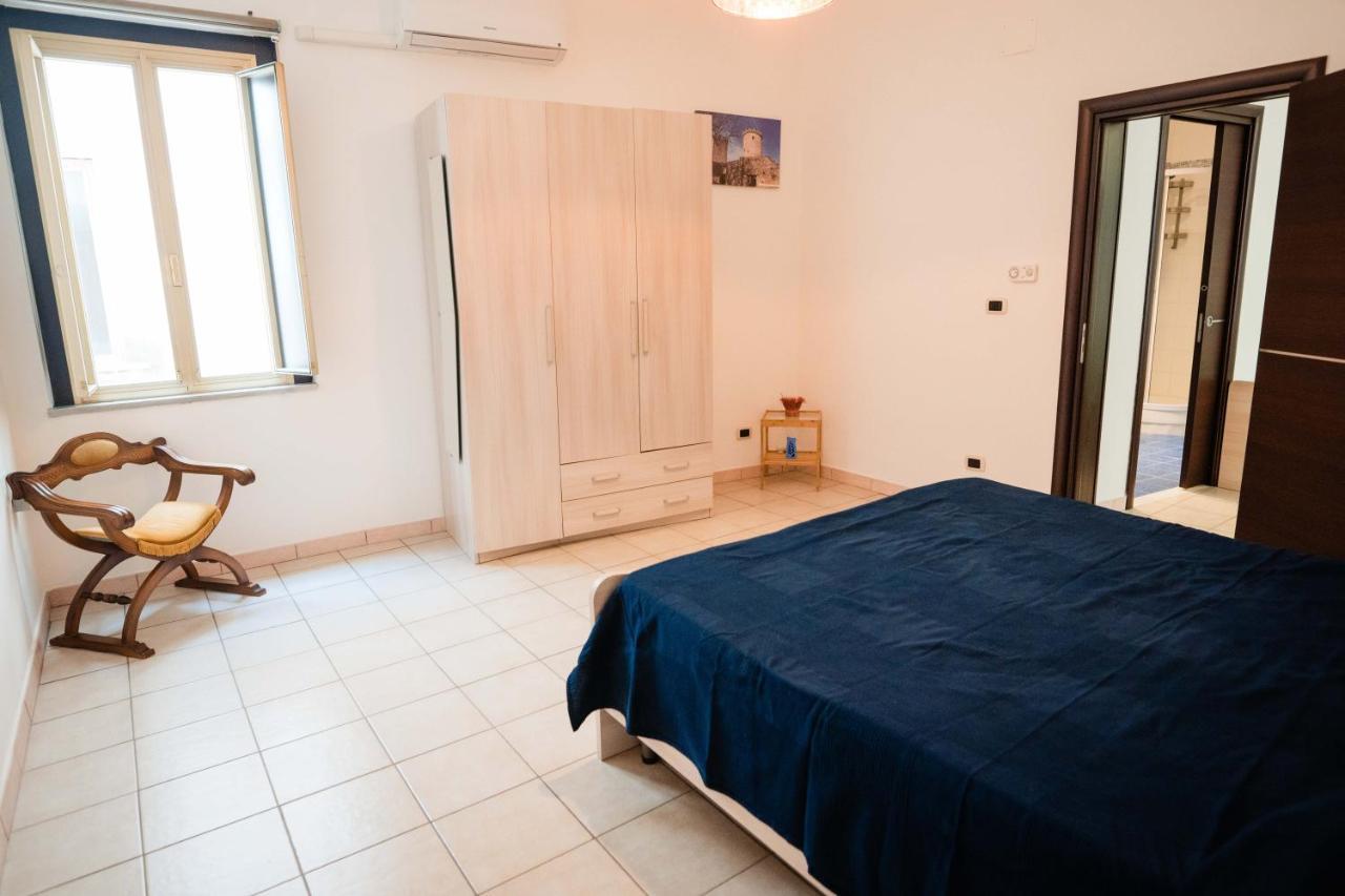 B&B Dell'Infopoint-La Via Silente Castelnuovo Cilento Kültér fotó