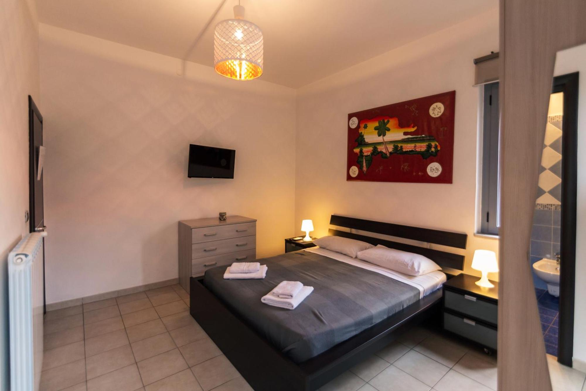 B&B Dell'Infopoint-La Via Silente Castelnuovo Cilento Kültér fotó